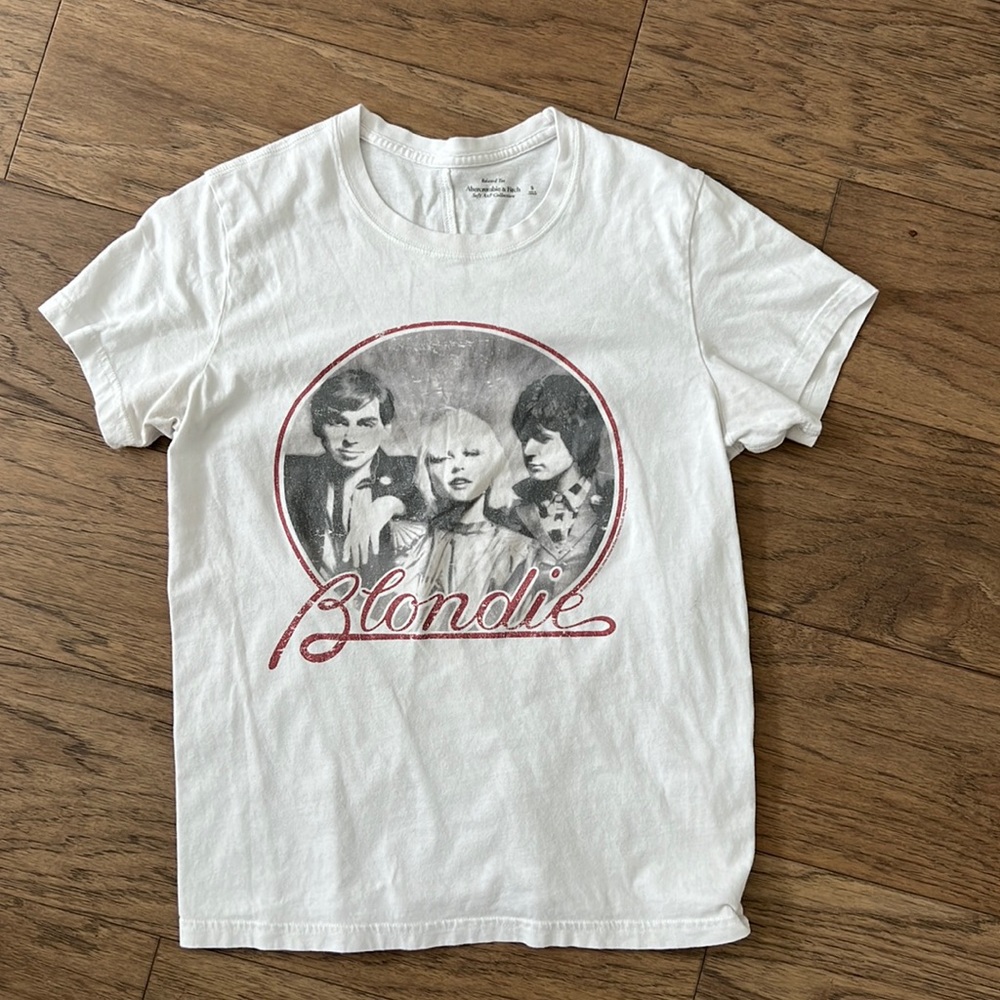 Abercrombie soft collection Blondie tee size S